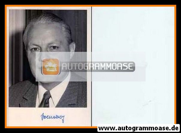 Autogramm Politik | CDU | Gerhard STOLTENBERG | 1970er (Portrait SW) 2