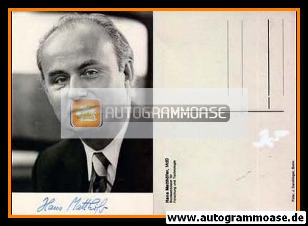 Autogramm Politik | SPD | Hans MATTHÖFER | 1970er (Portrait SW) 1