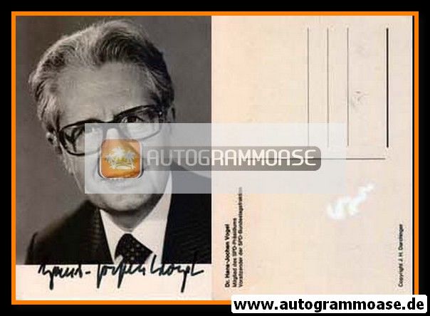 Autogramm Politik | SPD | Hans-Jochen VOGEL | 1970er (Portrait SW) 1