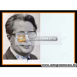 Autogramm Politik | SPD | Hans-Jochen VOGEL | 1970er (Portrait SW) 3