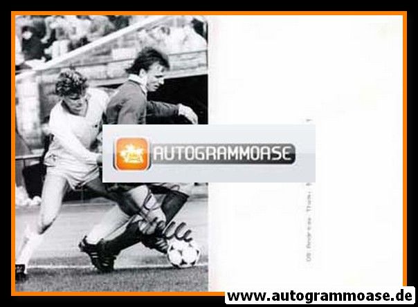 Autogramm Fussball | BFC Dynamo Berlin | 1980er Foto | Andreas THOM (Zweikampf 2)