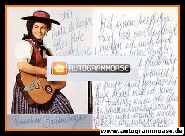 Autogramm Volksmusik | Anneliese BREITENBERGER | 1970er (Portrait mit Gitarre)