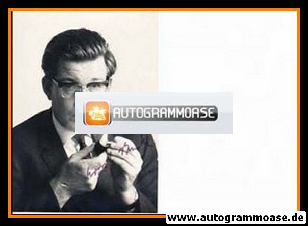 Autogramm Politik | CDU | Ernst BENDA | 1970er (Portrait SW) 1
