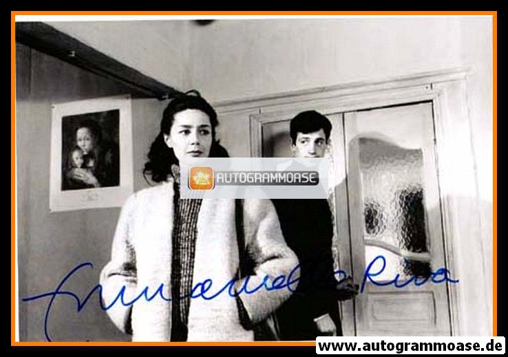 Autogramm Film (Frankreich) | Emmanuelle RIVA | 1961 Foto "Leon Morin" (JP Belmondo)