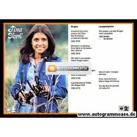 Autogramm Schlager | Tina YORK | 1975 "Umarmst Du mich..." (CBS)