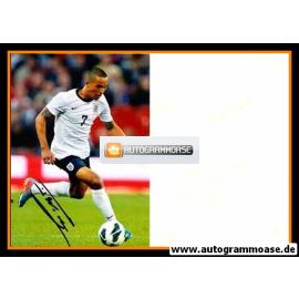 Autogramm Fussball | England | 2010er Foto | Theo WALCOTT (Spielszene Color)