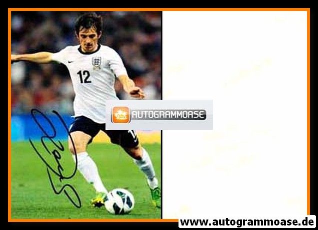 Autogramm Fussball | England | 2010er Foto | Leighton BAINES (Spielszene Color)