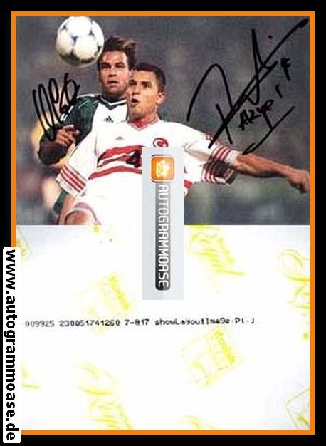 Autogramme Fussball | DFB / Türkei | 1998 Foto | Ulf KIRSTEN + Fatih AKYEL (Spielszene Color)