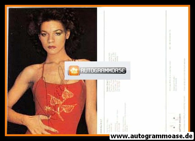 Autogramm Pop | Ramona WULF | 1980 "Shake" (Portrait Color) Jupiter