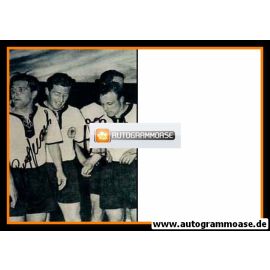 Autogramme Fussball | DFB | 1958 WM Foto | Georg STOLLENWERK + Uwe SEELER (Gruppenbild)