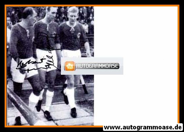 Autogramme Fussball | DFB | 1960 Foto | ERHARDT + SCHNELLINGER + SCHULZ (Spiel Portugal)