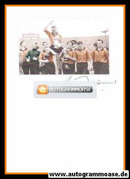 Autogramm Fussball | England | 1950er Foto | Ron FLOWERS (Siegesfeier)
