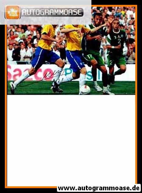 Autogramm Fussball | Brasilien | 2000er Foto | Lucas LEIVA (Spielszene Color)