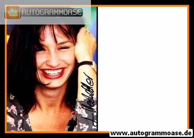 Autogramm Schauspieler | Isabelle HOSTETTLER | 2000er Foto (Portrait Color)