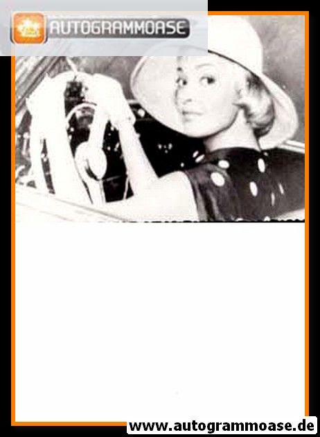 Autogramm Schauspieler | Nadja TILLER | 1950er (Portrait SW im Auto)