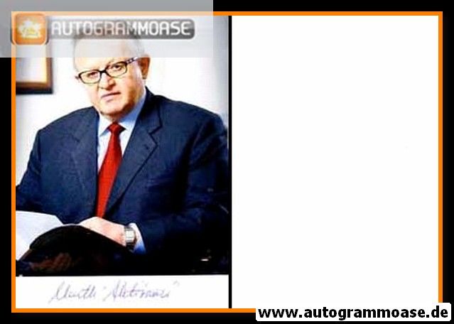 Autogramm Politik | Finnland | Martti AHTISAARI | Präsident 1994-2000 | 1990er Foto (Portrait Color)