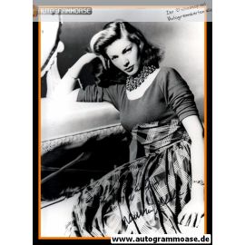 Autogramm Film (USA) | Lauren BACALL | 1940er Foto (Portrait SW)