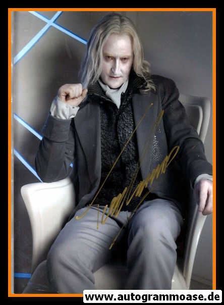 Autogramm Film (UK) | Tony CURRAN | 2010er Foto "Defiance" 1