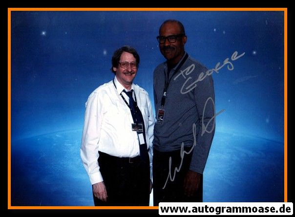 Autogramm Film (USA) | Michael DORN | 2010er Foto (Portrait Color Convention)