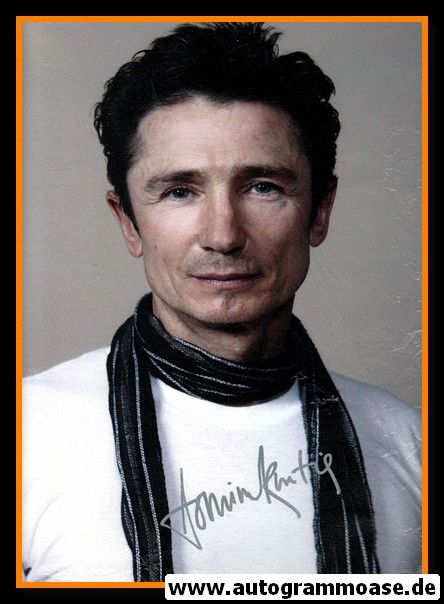 Autogramm Film (UK) | Dominic KEATING | 2010er (Portrait Color)