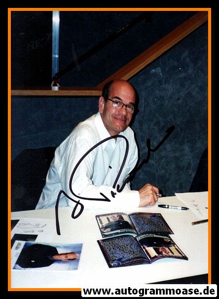 Autogramm Film (USA) | Robert PICARDO | 2000er Foto (Portrait Color Convention)