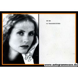 Autogramm Film (Frankreich) | Isabelle HUPPERT | 1980er Foto (Portrait SW)