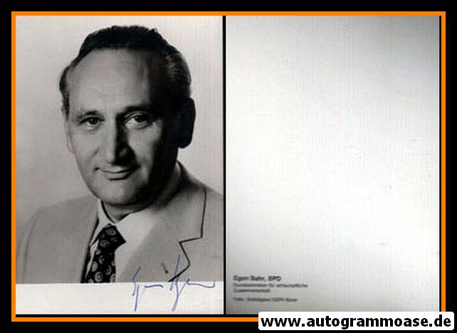 Autogramm Politik | SPD | Egon BAHR | 1980er (Portrait SW)