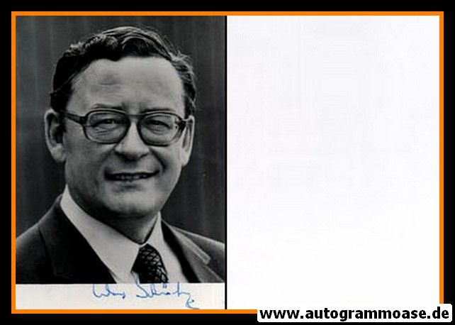 Autogramm Politik | SPD | Klaus SCHÜTZ | 1980er (Portrait SW) OB Berlin