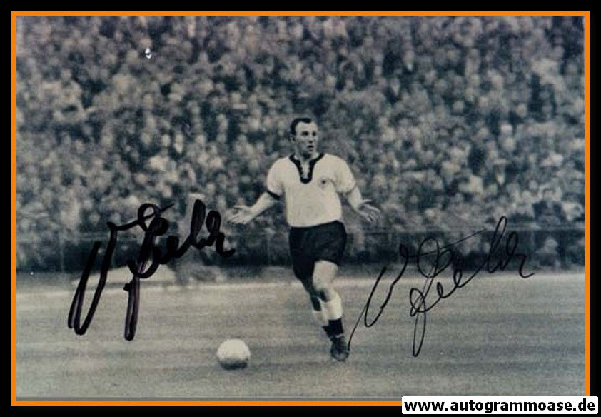 Autogramm Fussball | DFB | 1950er Foto | Uwe SEELER (Spielszene SW)