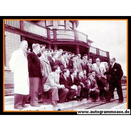 Mannschaftsfoto Fussball | Manchester United | 1954 + AG Wilf McGUINESS (Anzug)