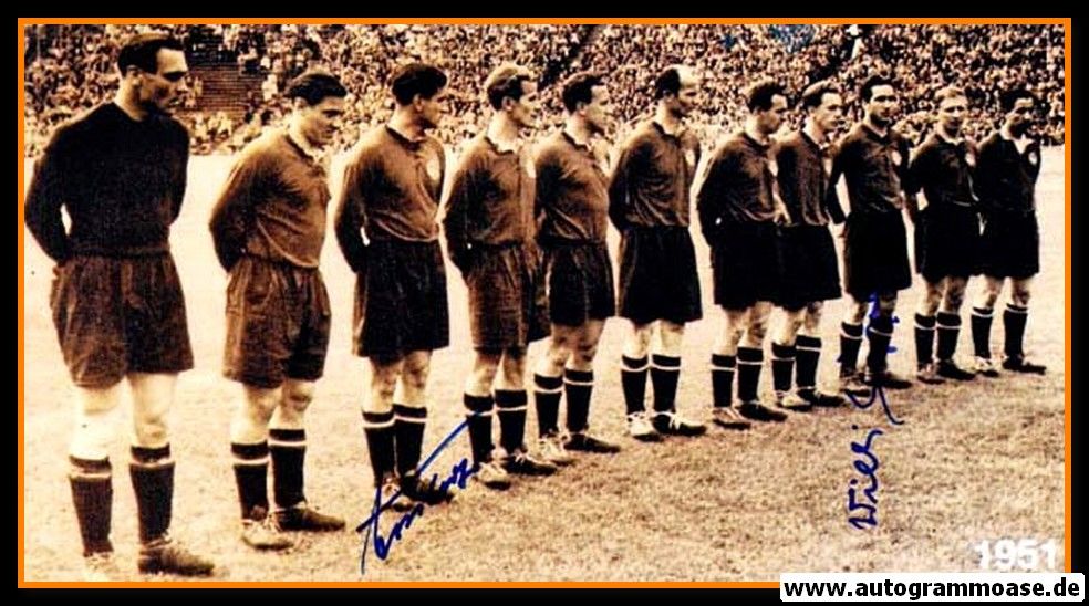 Mannschaftsfoto Fussball | 1. FC Nürnberg | 1951 + 2 AG (Mirsberger, Sippel)