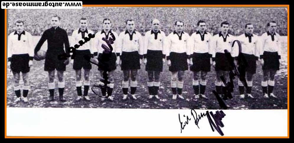 Mannschaftsfoto Fussball | DFB | 1952 + 4 AG (Eckel, Retter, Schäfer, O. Walter) Schweiz 2