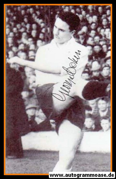 Autogramm Fussball | England | 1960er Foto | George COHEN (Spielszene SW)