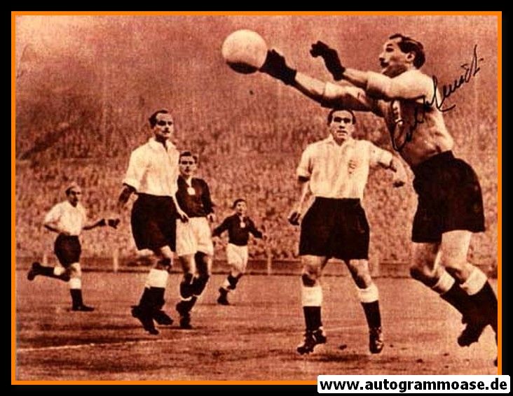 Autogramme Fussball | England | 1953 Foto | Gil MERRICK + George ROBB (Ungarn) 1