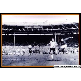 Autogramm Fussball | DFB | 1966 WM Foto | Wolfgang OVERATH (Tor England 4-2)