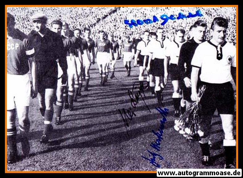 Autogramme Fussball | DFB | 1955 Foto | 4 AG (Biesinger, Eckel, Harpers, Herkenrath) Einlauf UdSSR