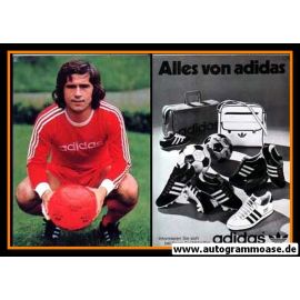 Autogramm Fussball | FC Bayern M&uuml;nchen | 1970er Adidas | Gerd M&Uuml;LLER (Portrait sitzend) _