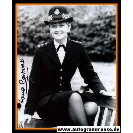 Autogramm Film (UK) | Anna CARTERET | 1980er Foto "Juliet Bravo" 2
