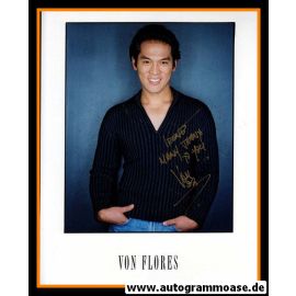 Autogramm Film (Kanada) | Von FLORES | 2000er Foto (Portrait Color)