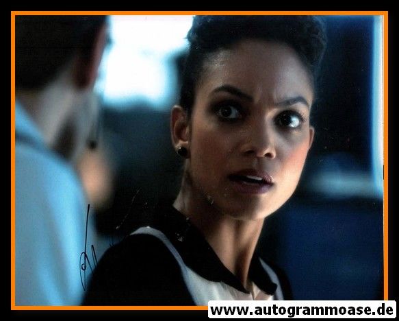 Autogramm Film (Kanada) | Lyndie GREENWOOD | 2010er Foto "Nikita"