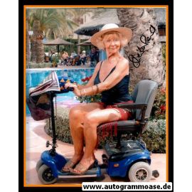 Autogramm Film (USA) | Sheila REID | 2010er Foto "Benidorm"