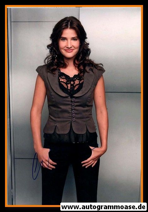 Autogramm Film (Kanada) | Cobie SMULDERS | 2000er Foto (Portrait Color)