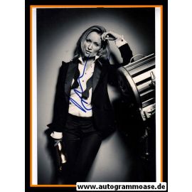 Autogramm Film (UK) | Victoria SMURFIT | 2000er Foto (Portrait SW)