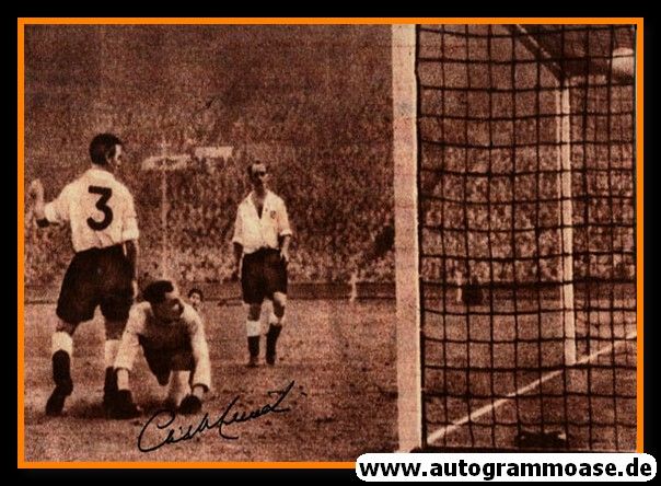 Autogramme Fussball | England | 1953 Foto | Gil MERRICK + George ROBB (Ungarn) 2