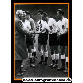 Autogramm Fussball | England | 1950er Foto | Ronnie CLAYTON (Gruppenbild)