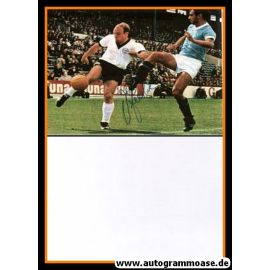 Autogramm Fussball | DFB | 1966 WM Foto | Uwe SEELER (Spielszene Argentinien)