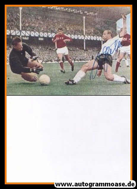 Autogramm Fussball | DFB | 1966 WM Foto | Uwe SEELER (Spielszene UdSSR)