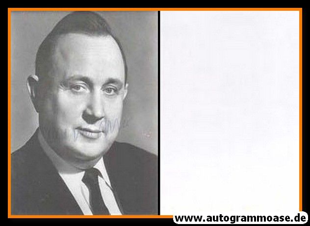 Autogramm Politik | FDP | Hans-Dietrich GENSCHER | 1970er Foto (Portrait SW)