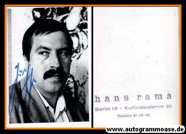 Autogramm Literatur | Günter GRASS | 1970er Foto (Portrait SW)