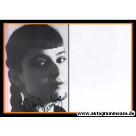 Autogramm Schauspieler | Petra BLUMBERG | 1980er (Portrait SW)